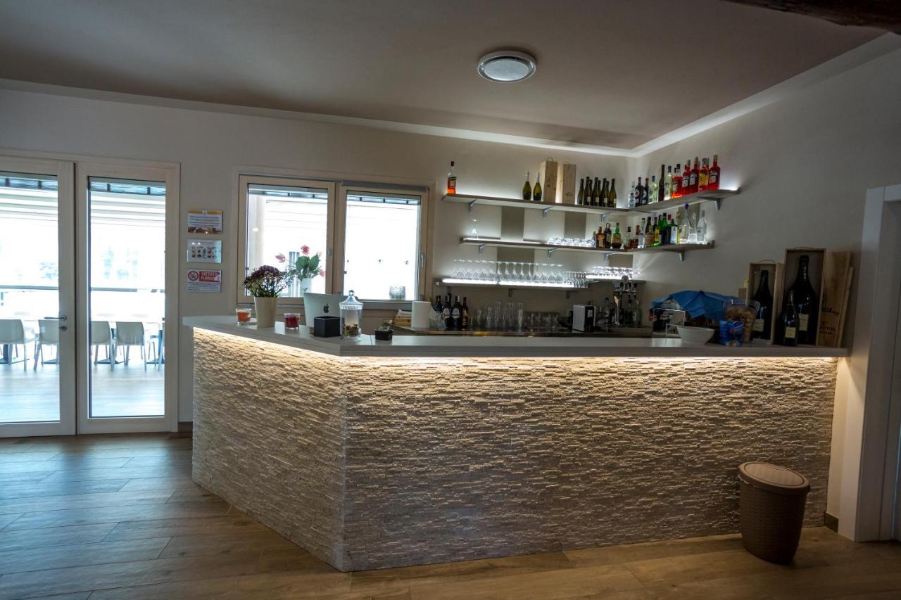 Agriturismo Corte Casello Gazoldo degli Ippoliti Bagian luar foto